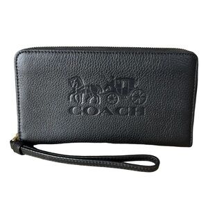 Coach Jes Large Phone Wallet With Horse And Carriage